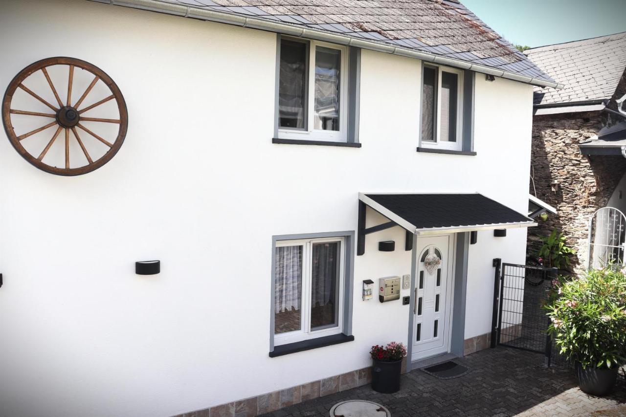 Ferienhaus Therese Kobern-Gondorf Exterior foto